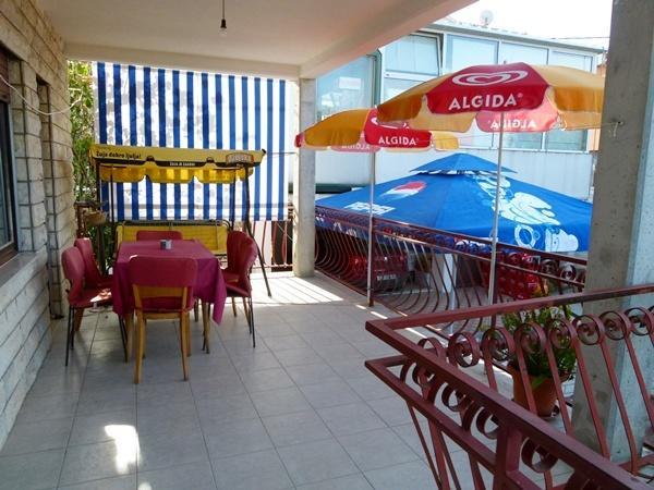 Apartments Nino Seget Vranjica Rum bild