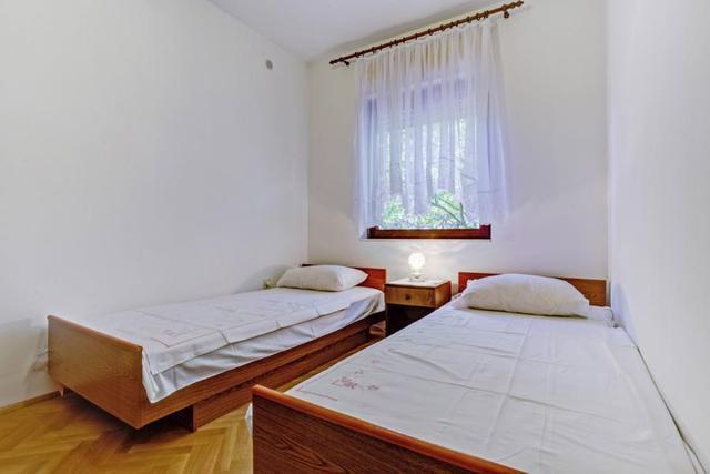 Apartments Nino Seget Vranjica Rum bild